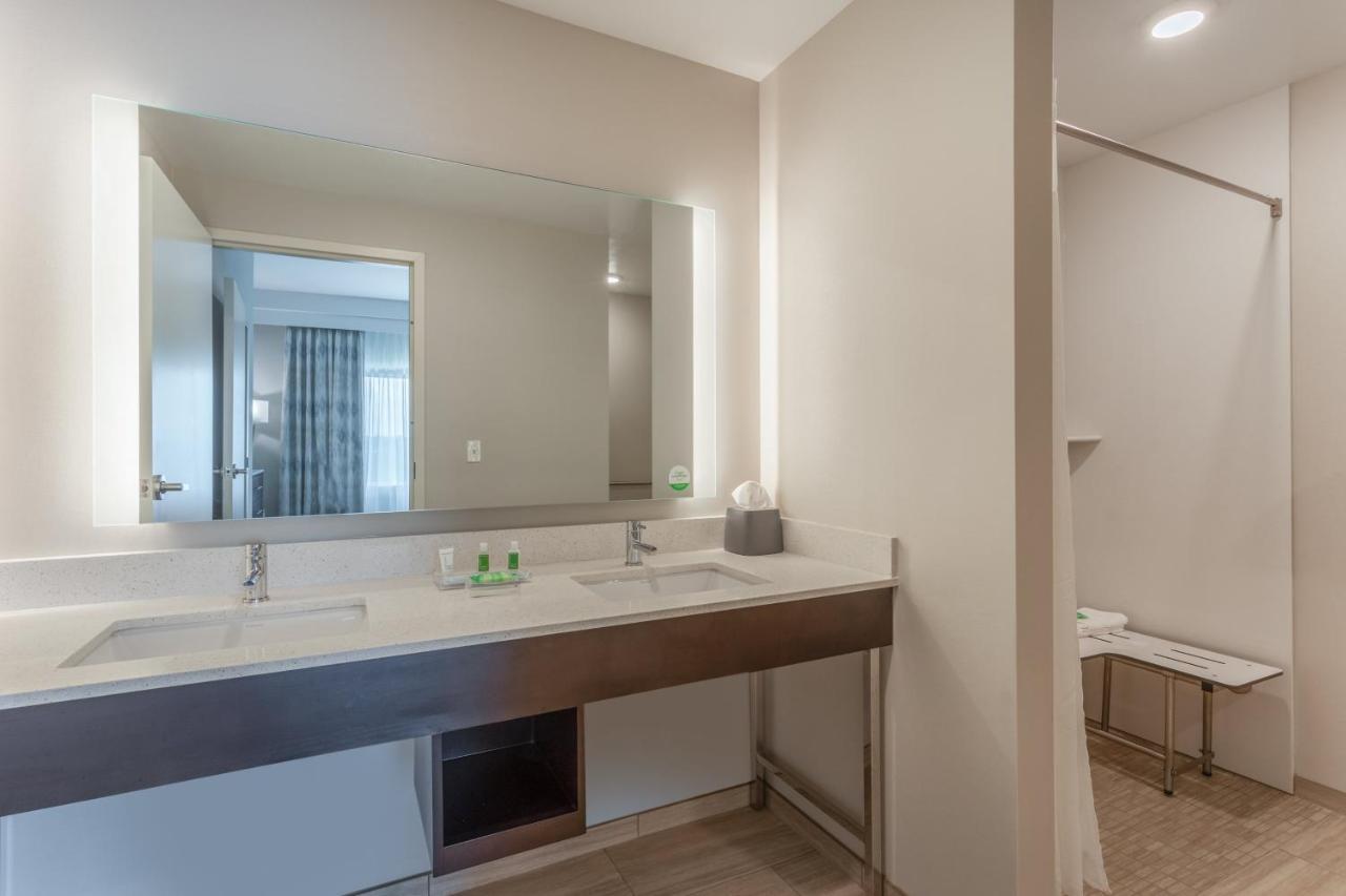 Holiday Inn & Suites - Jefferson City By Ihg Eksteriør bilde